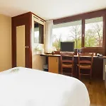 Nancy Sud Renovees Отель