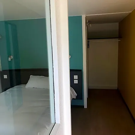 Nancy Sud Renovees Hotel