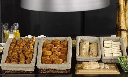 Nancy Sud Renovees Hotell 3*