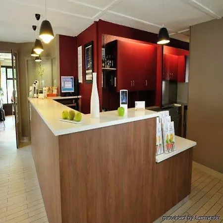 Hotell Nancy Sud Renovees 3*