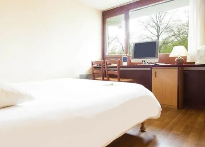 Nancy Sud Renovees Hotel Vandoeuvre-lès-Nancy