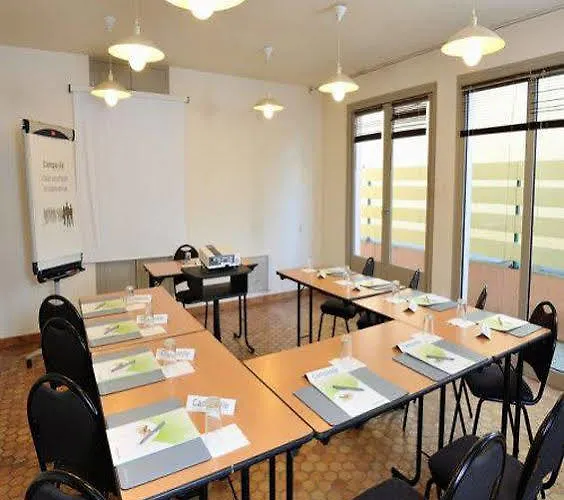 Nancy Sud Renovees Hotel